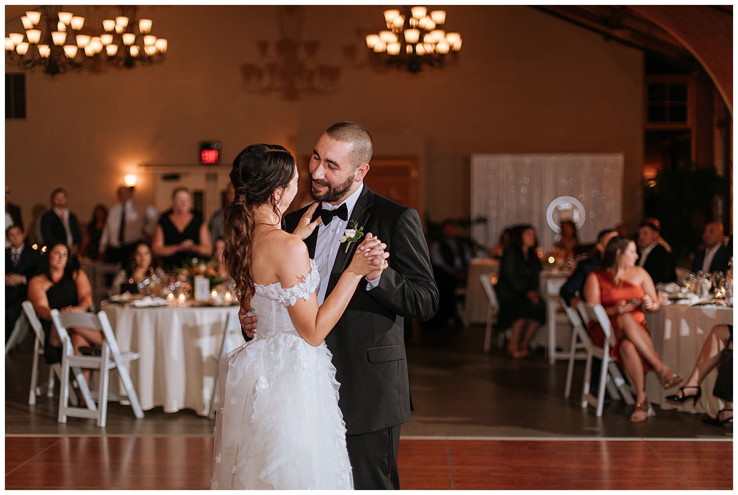 couple dance lovingly at reception for New York Autumn Wedding